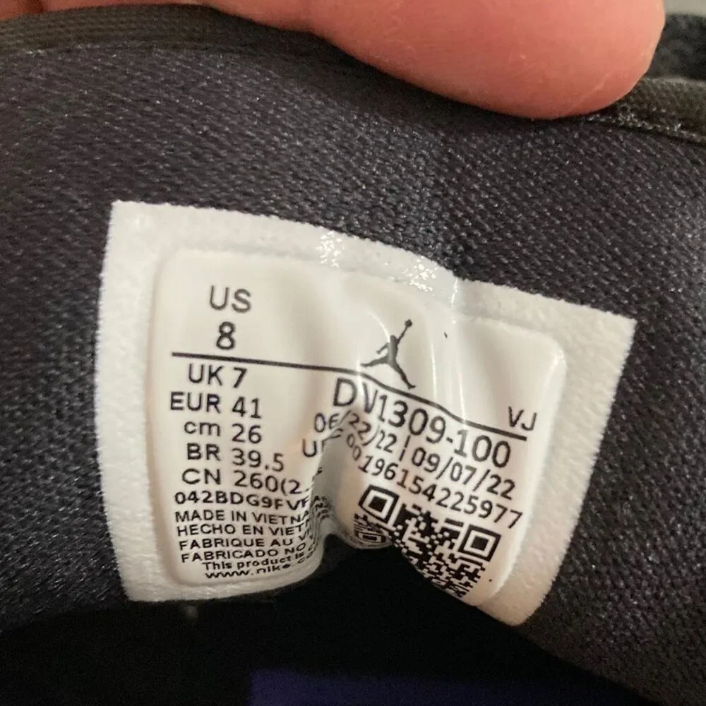 Jordan 1 Low SE Concord with box mens 8